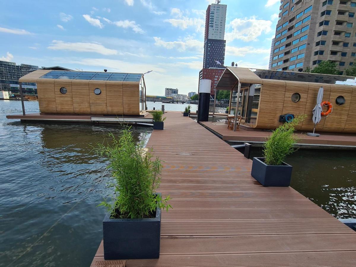 Holiday Home Wikkelboat Nr At Floating Rotterdam Rijnhaven Rotterdam